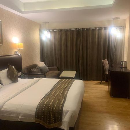 Sipra Nandan Kanan Hotel & Resort מראה חיצוני תמונה