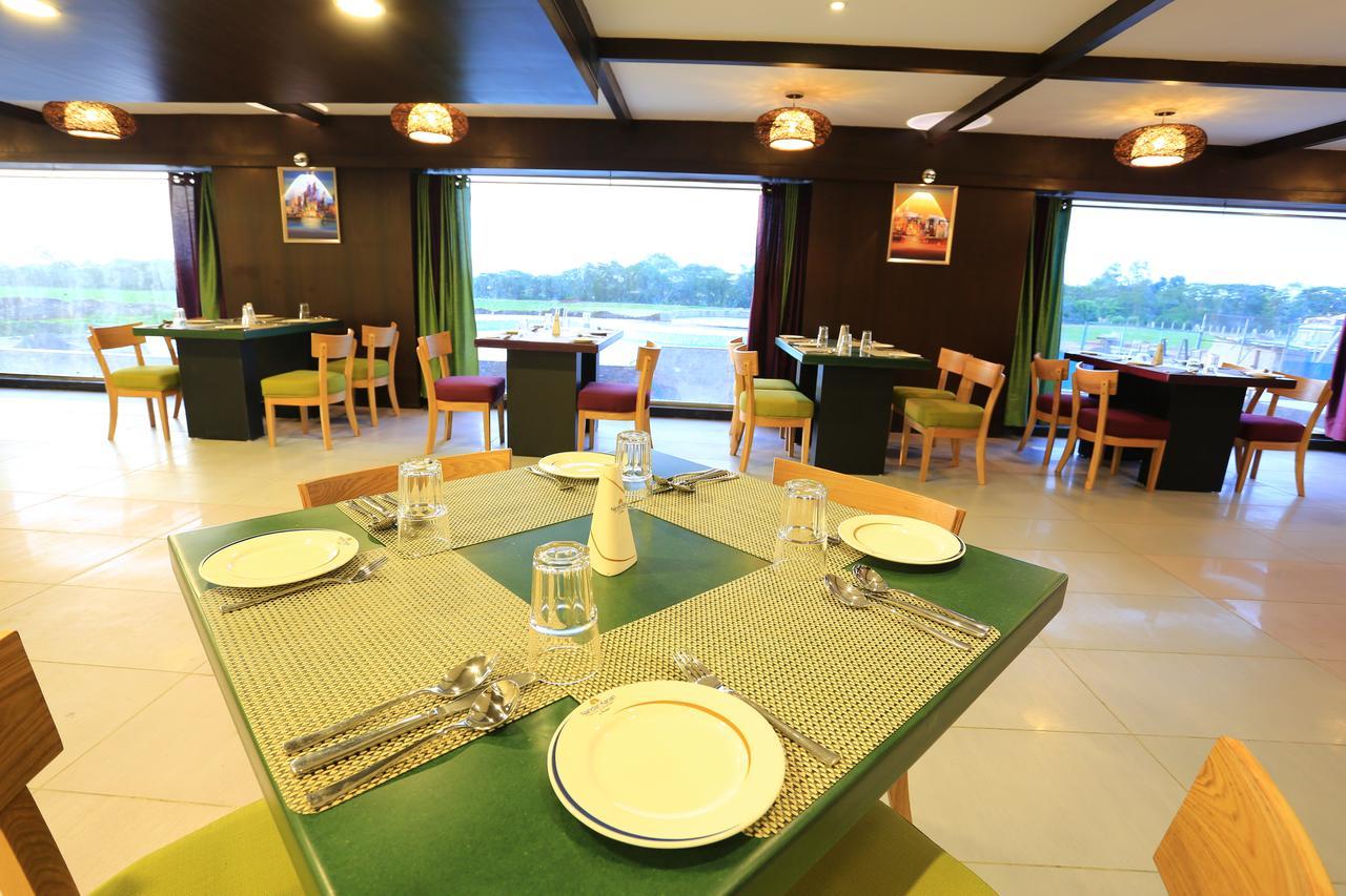 Sipra Nandan Kanan Hotel & Resort מראה חיצוני תמונה